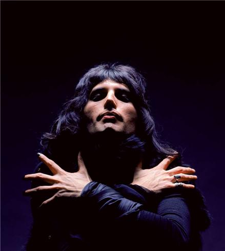 Freddie-Mercury.jpg